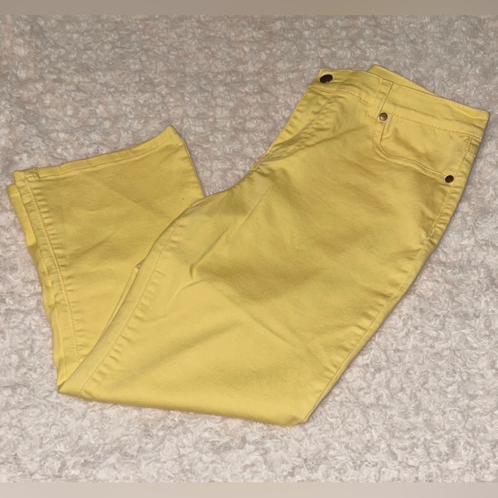 Diane Gilman Cropped Yellow Pants (12P) - Picture 4 of 14
